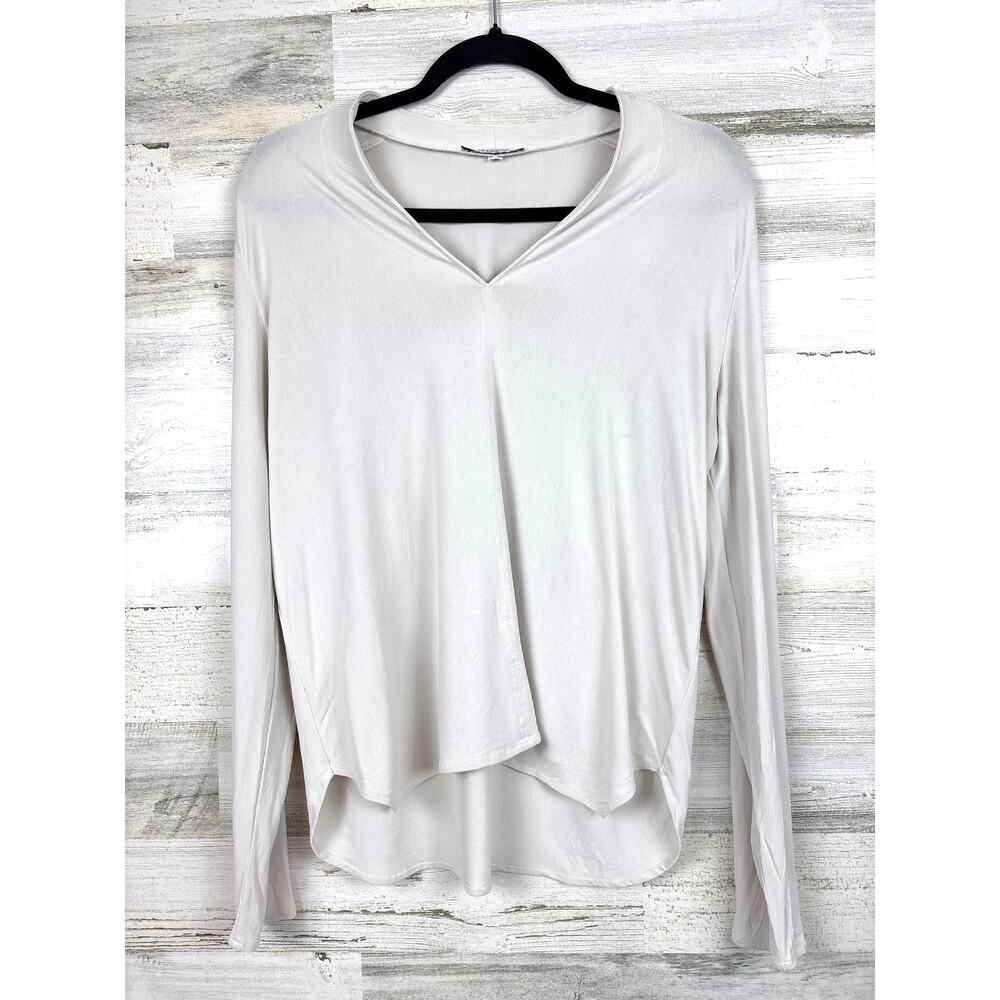 M.M. LaFleur Womens L Light Gray Long Sleeve Lightweight V Neck Work Blouse